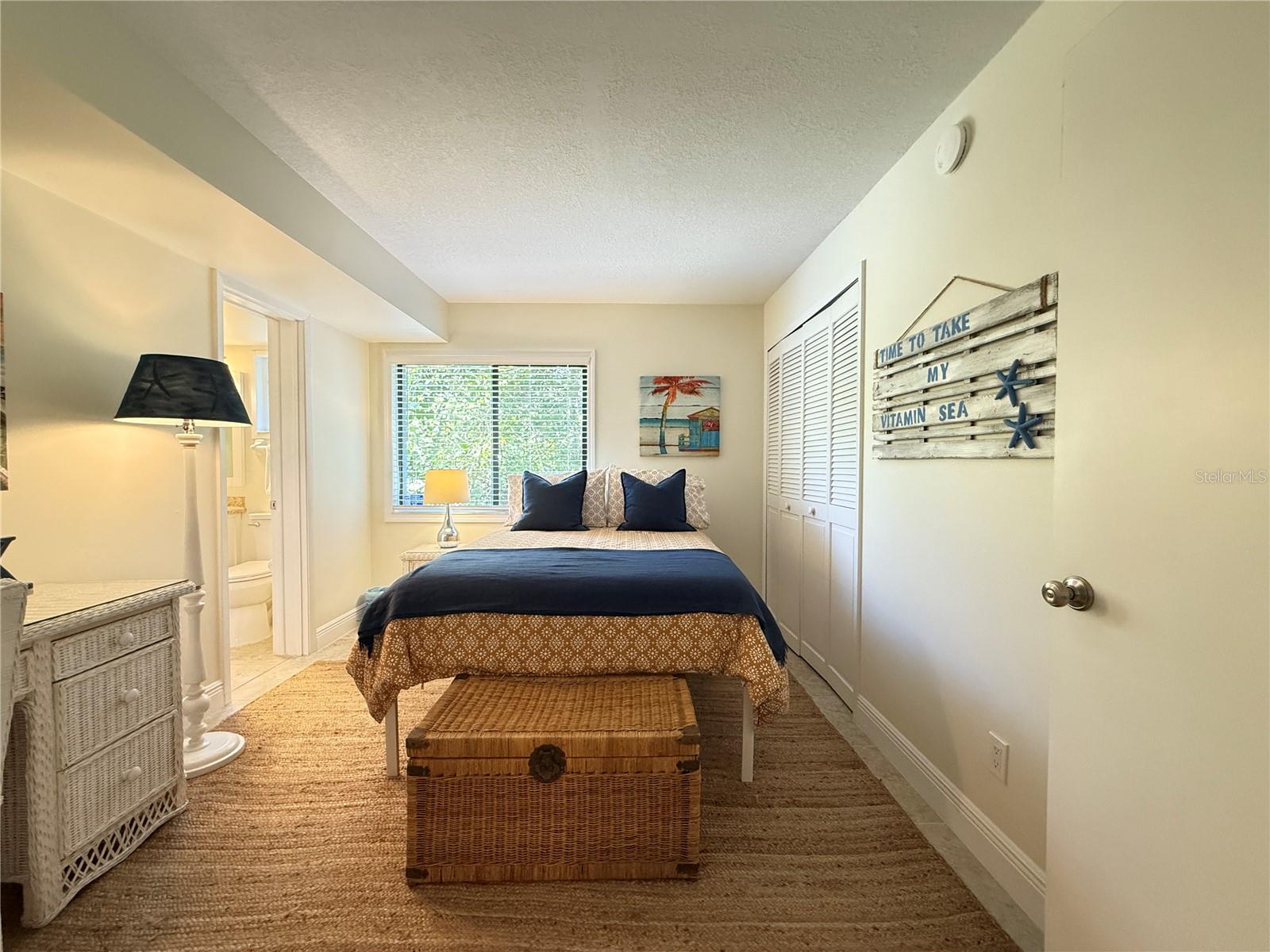 Image 16 of 47 For 4405 Sea Mist Drive 114