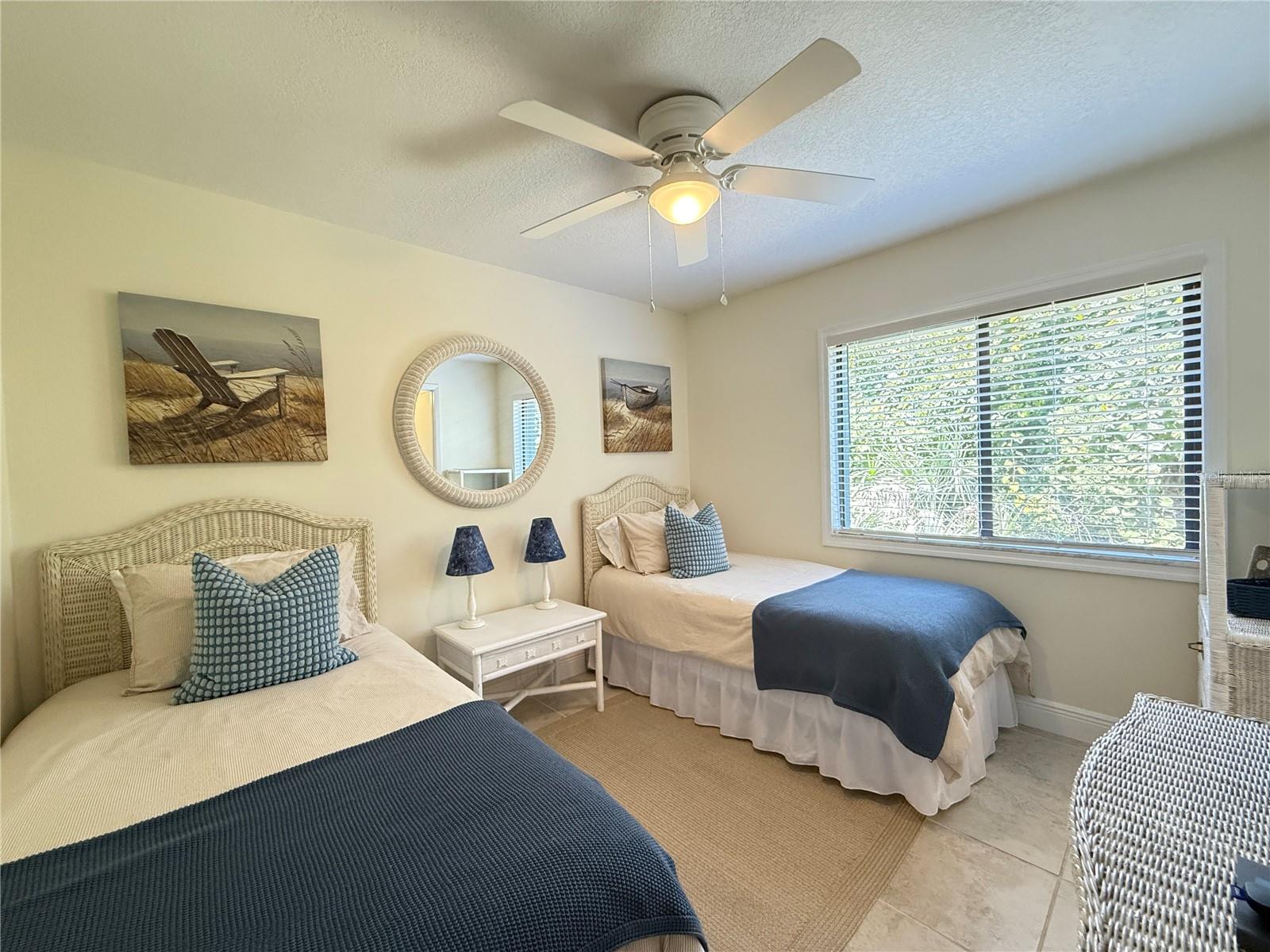 Image 23 of 47 For 4405 Sea Mist Drive 114