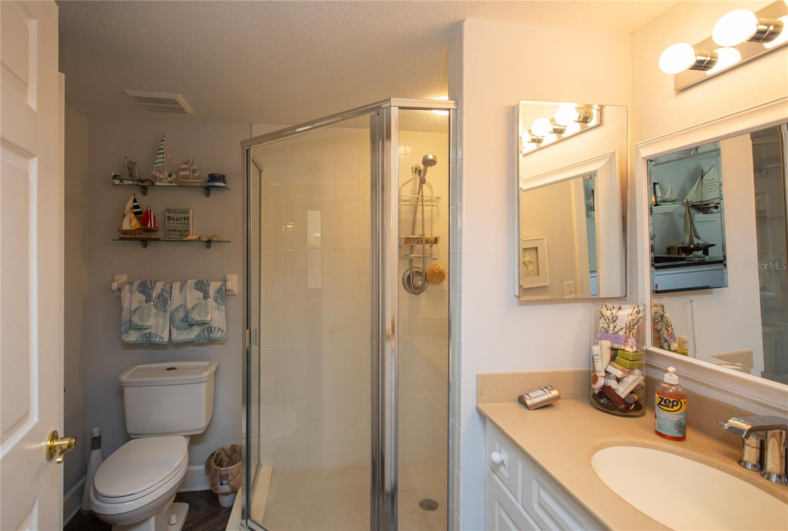 Image 10 of 32 For 432 Bouchelle Drive 103