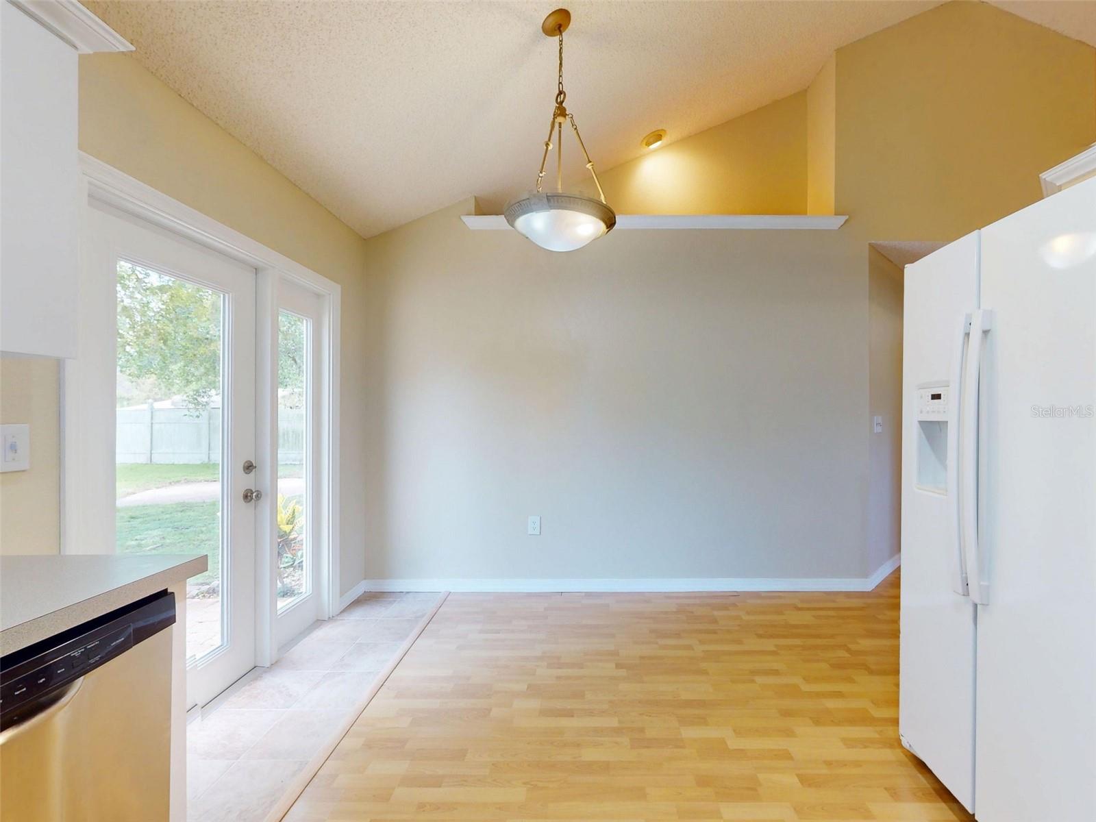 Image 12 of 40 For 1377 7th Avenue