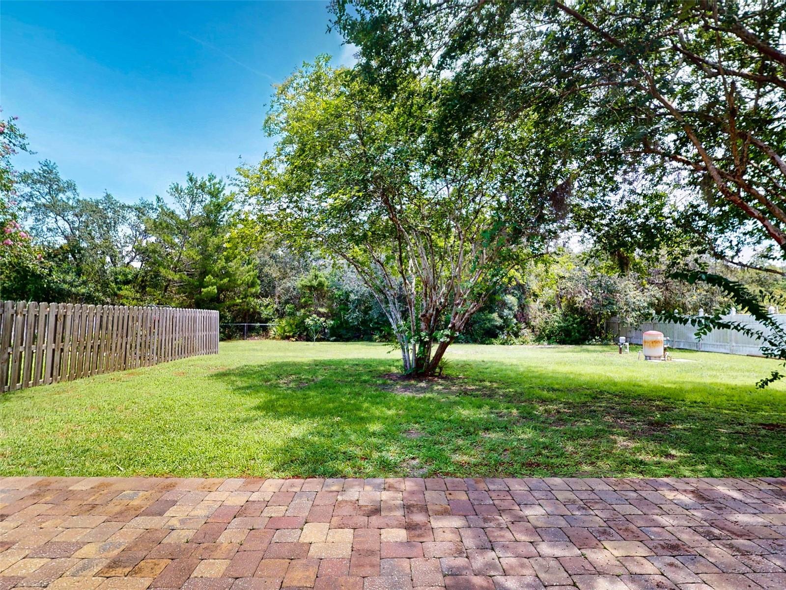 Image 33 of 40 For 1377 7th Avenue