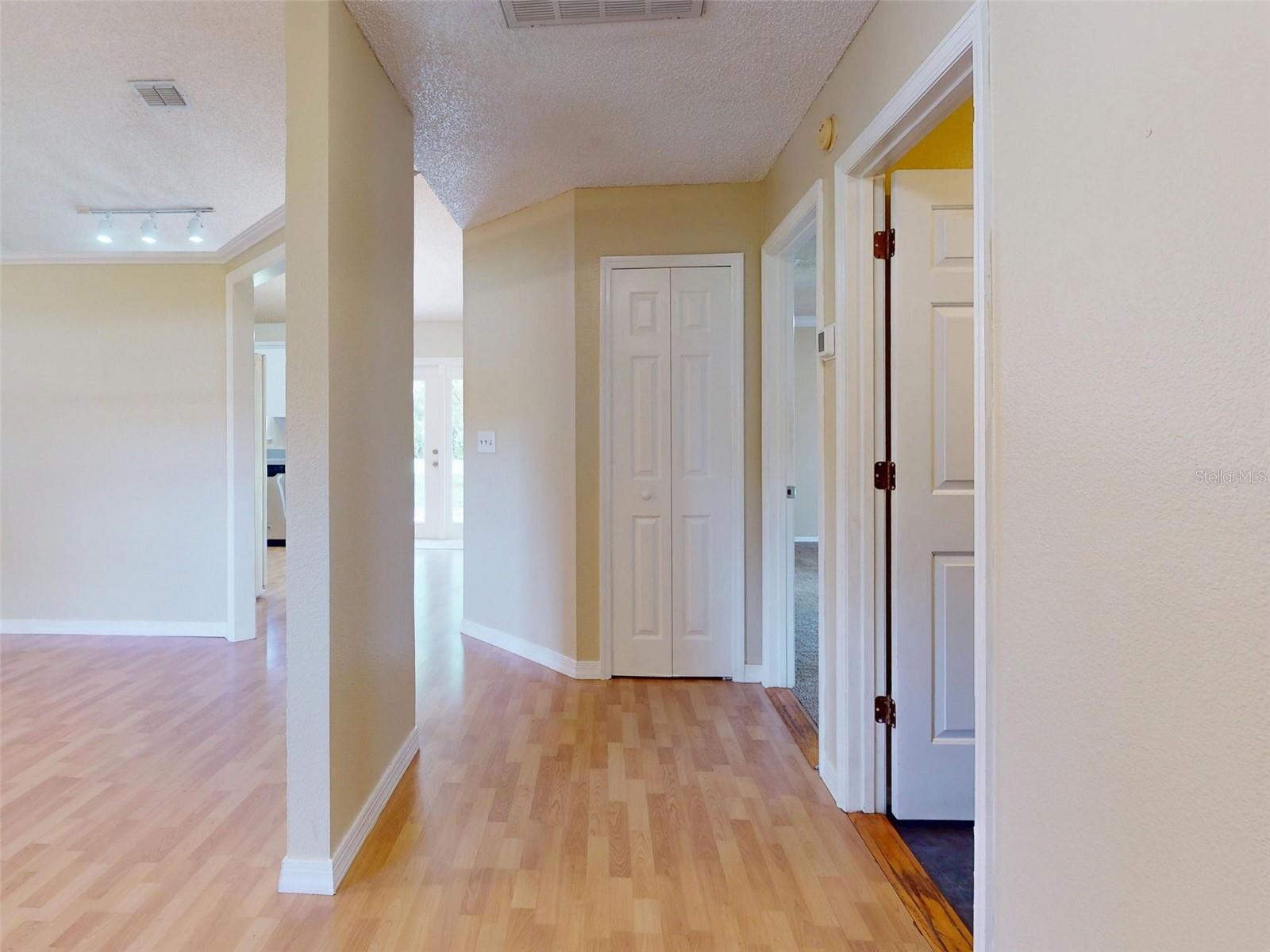 Image 4 of 40 For 1377 7th Avenue