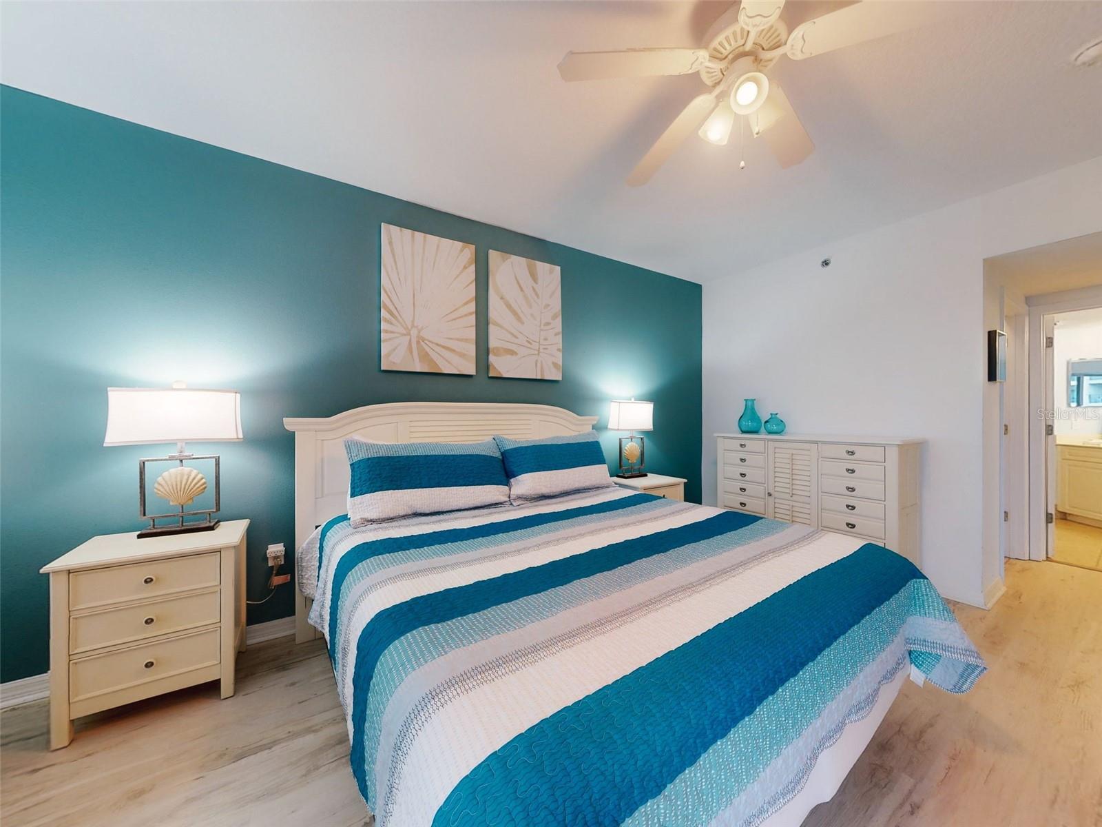 Image 43 of 84 For 5300 Atlantic Avenue 15-206