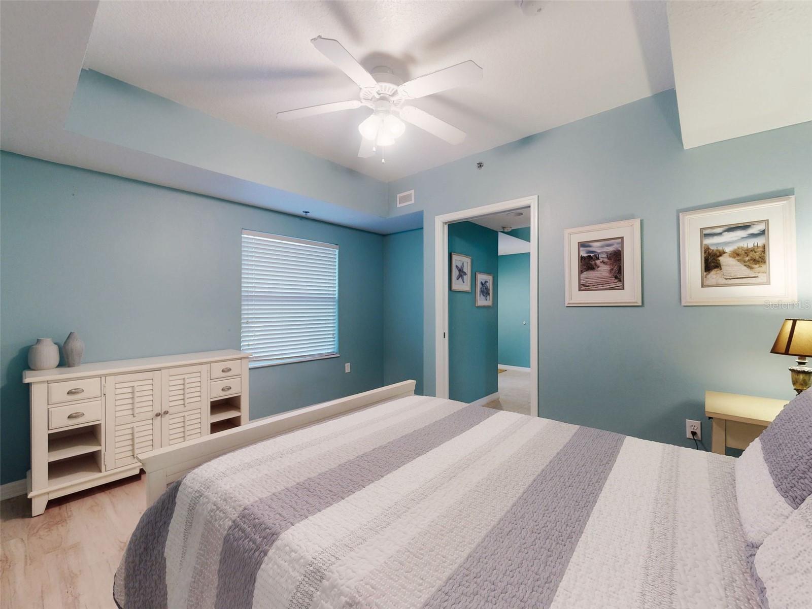 Image 8 of 84 For 5300 Atlantic Avenue 15-206