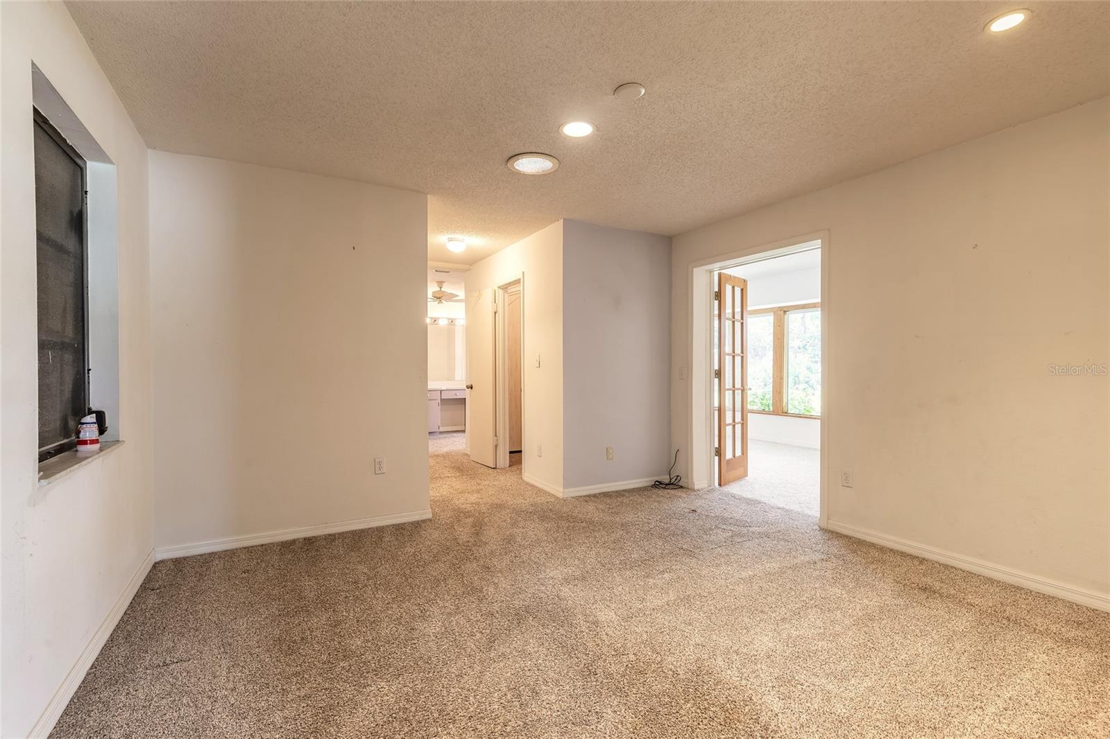 Image 13 of 61 For 2948 Willow Oak Drive