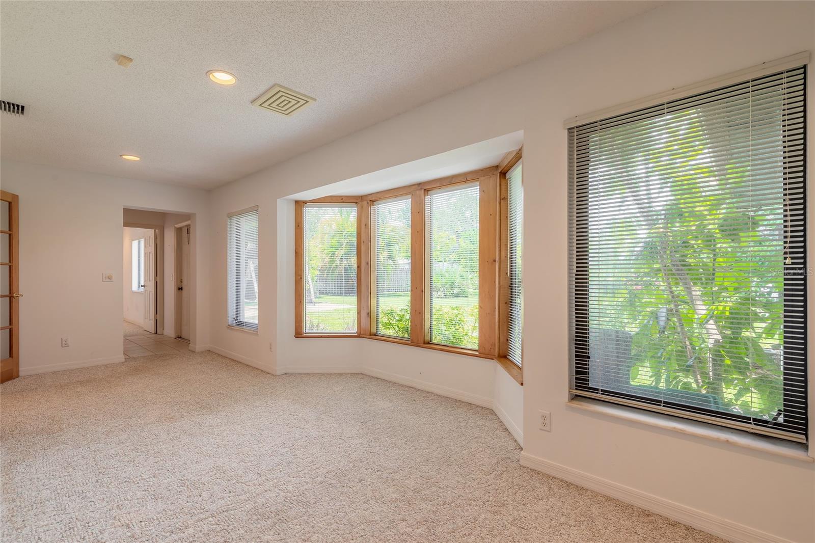 Image 21 of 61 For 2948 Willow Oak Drive