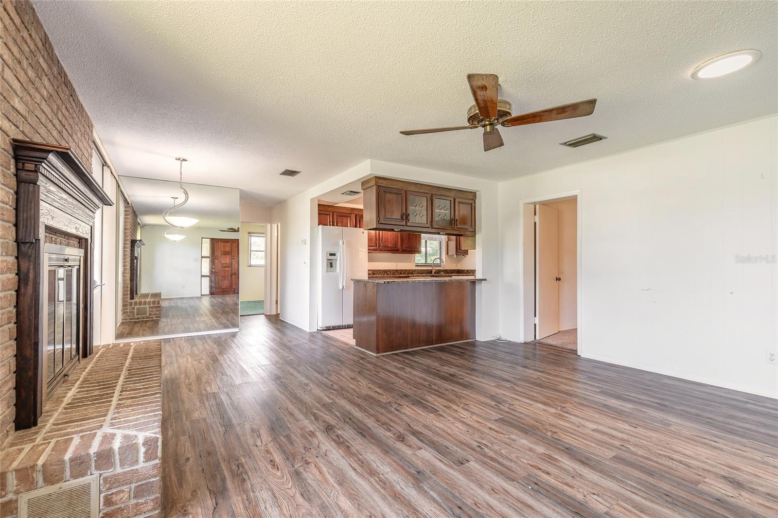 Image 26 of 61 For 2948 Willow Oak Drive