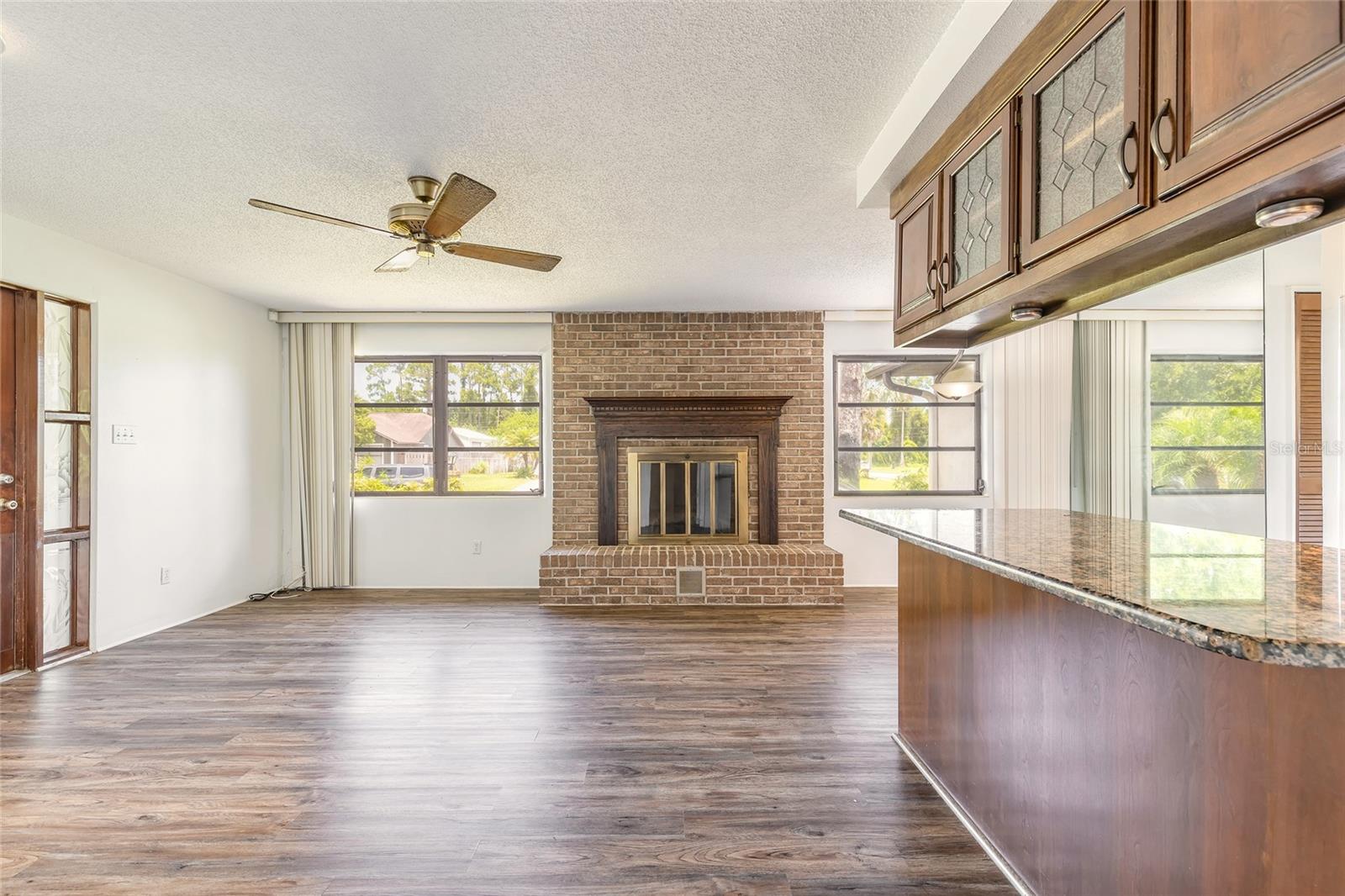 Image 28 of 61 For 2948 Willow Oak Drive