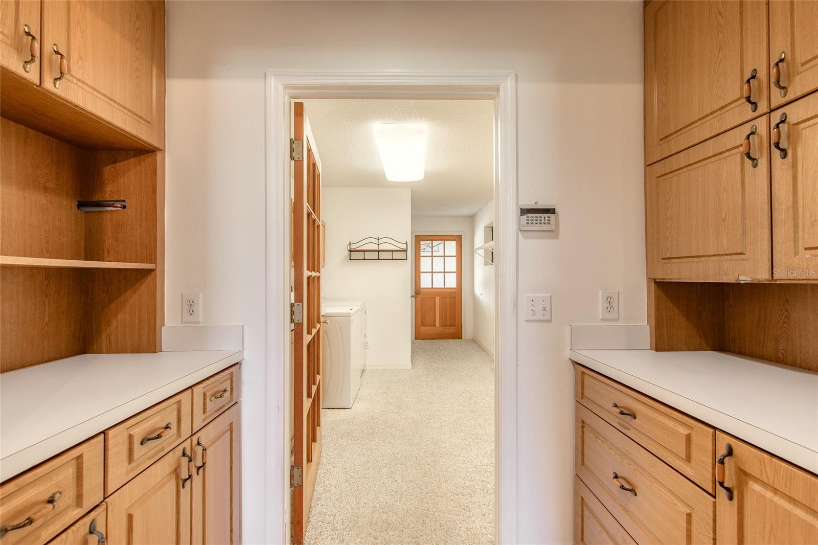 Image 33 of 61 For 2948 Willow Oak Drive