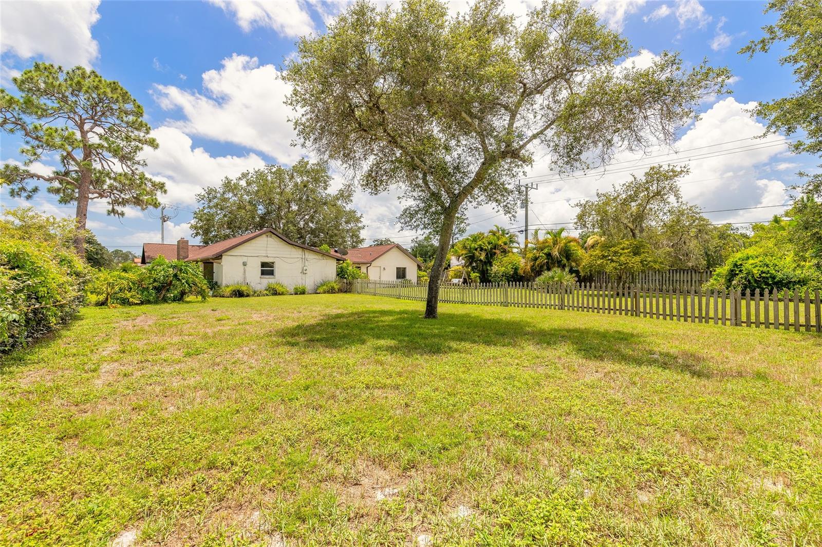 Image 50 of 61 For 2948 Willow Oak Drive