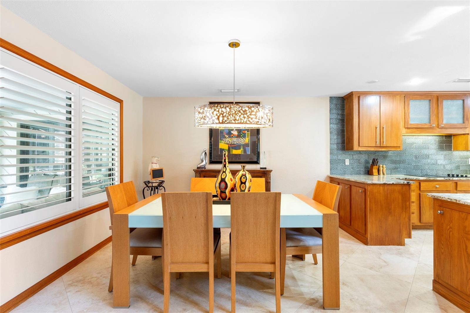 Image 11 of 53 For 550 Timberlane Drive