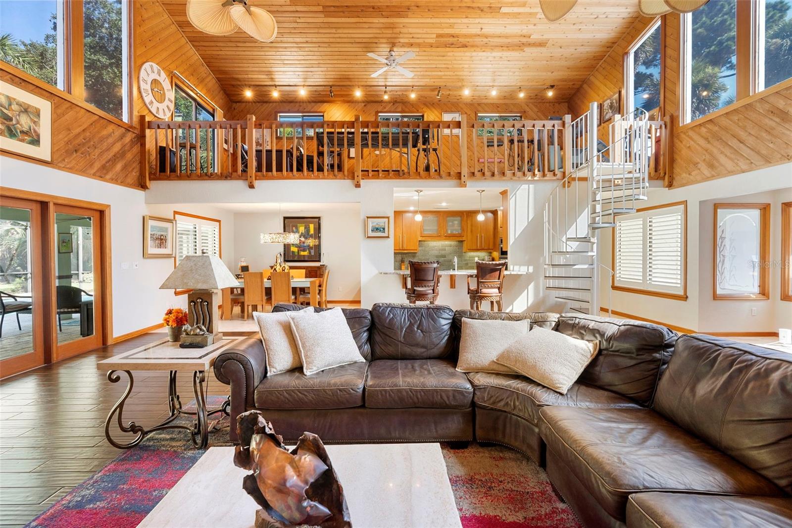 Image 18 of 53 For 550 Timberlane Drive