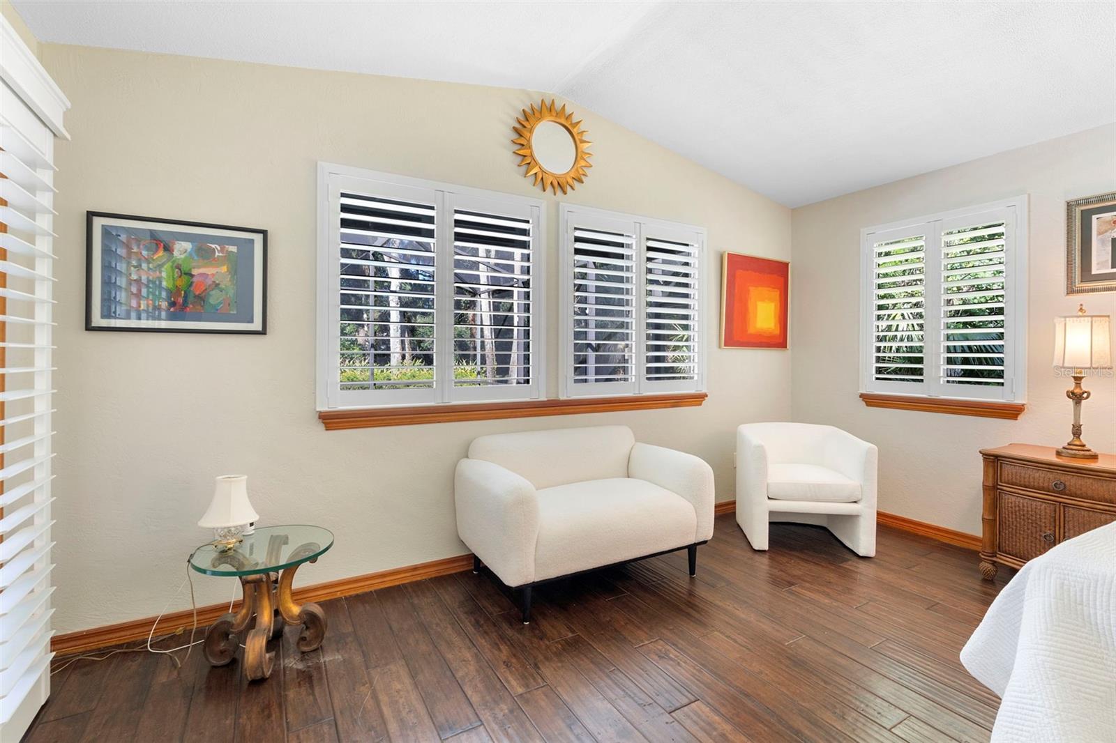 Image 34 of 53 For 550 Timberlane Drive