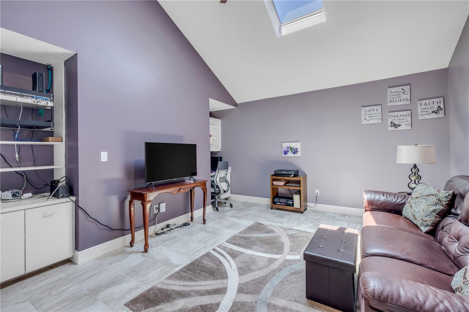 Image 60 of 90 For 1108 Loch Laggan Court