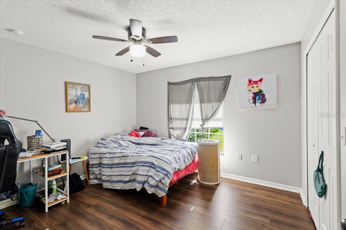 Image 22 of 38 For 1023 Gage Avenue