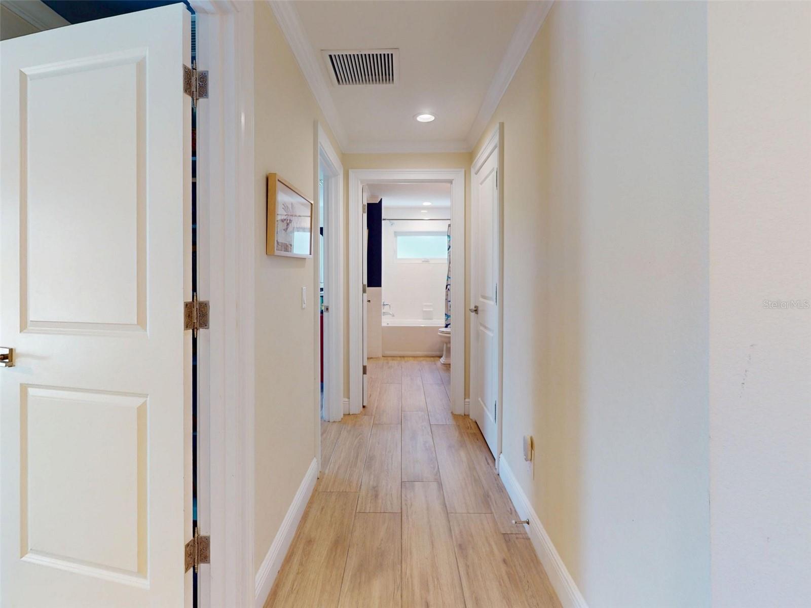 Image 8 of 100 For 1803 Beacon Street