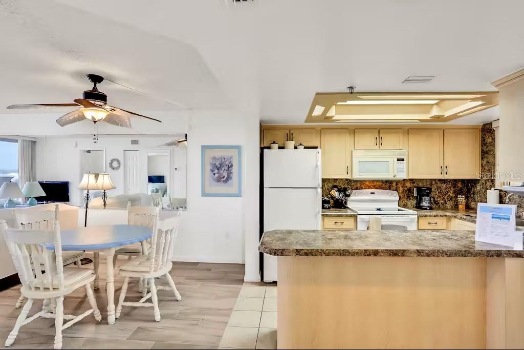 Image 6 of 18 For 421 Atlantic Avenue 509