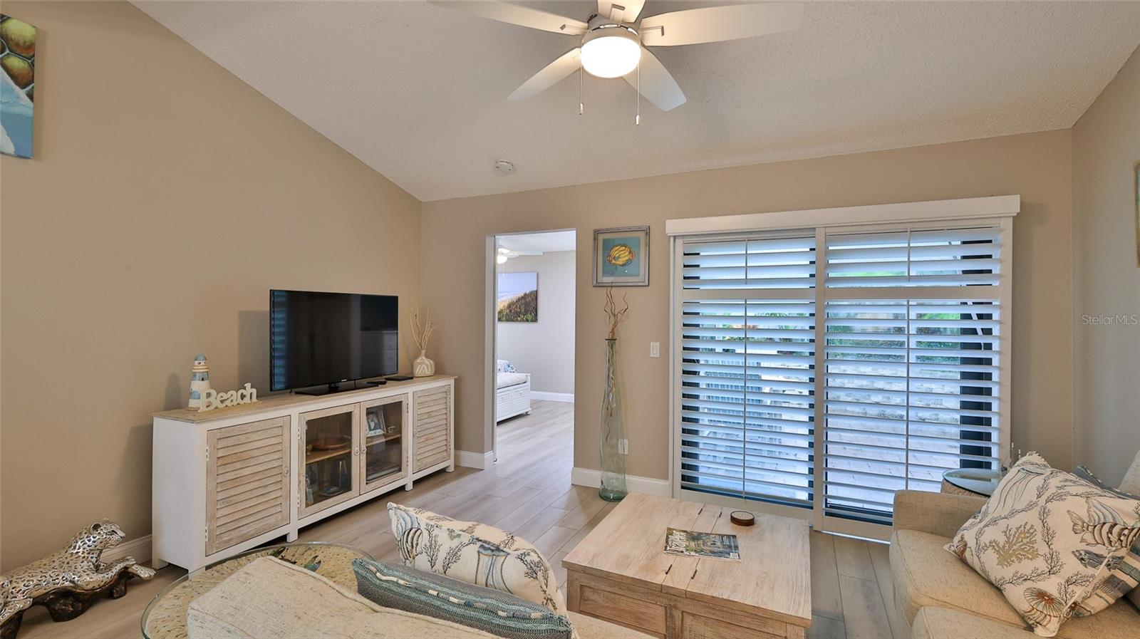Image 21 of 41 For 4287 Sea Mist Drive