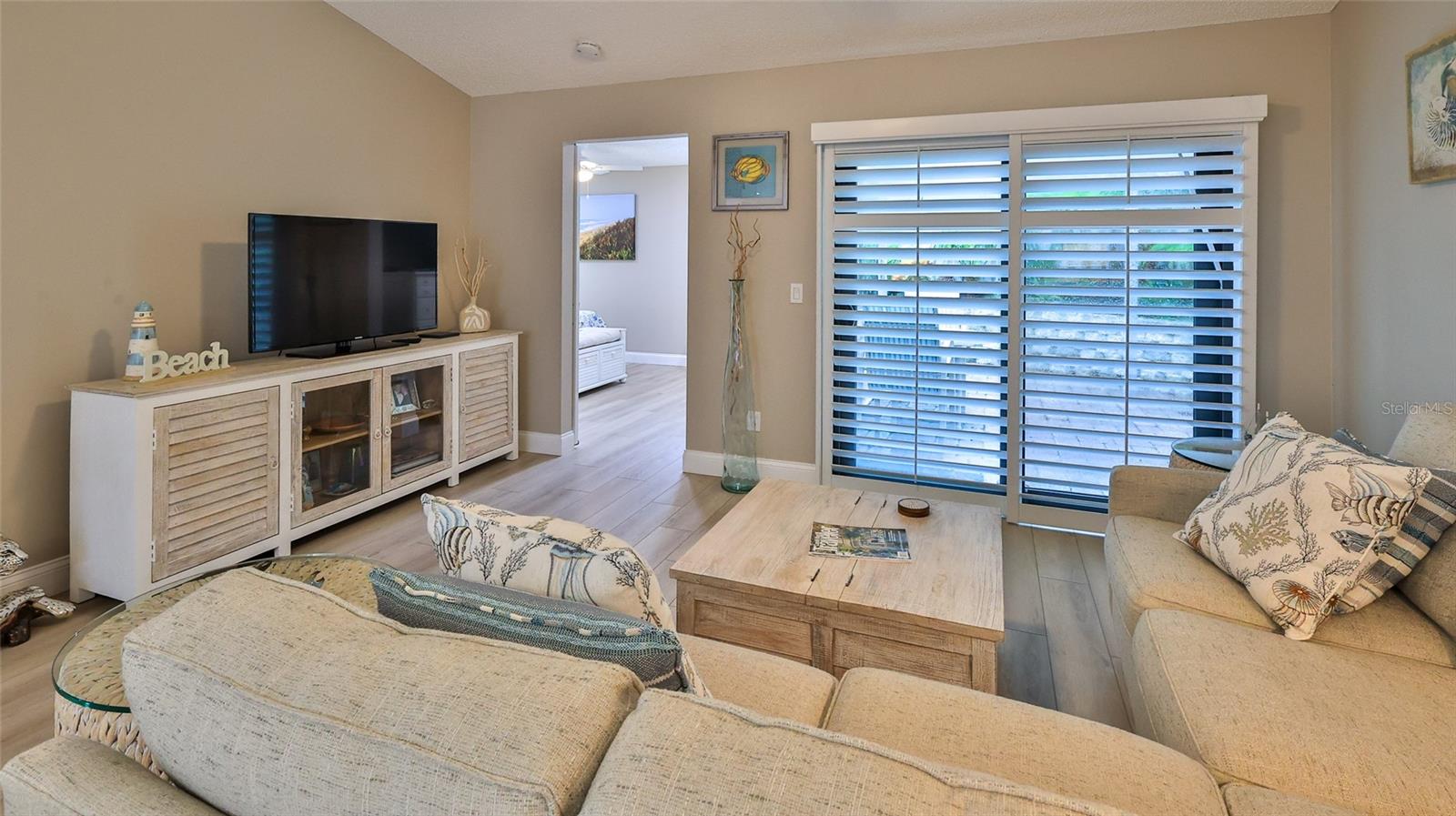 Image 22 of 41 For 4287 Sea Mist Drive
