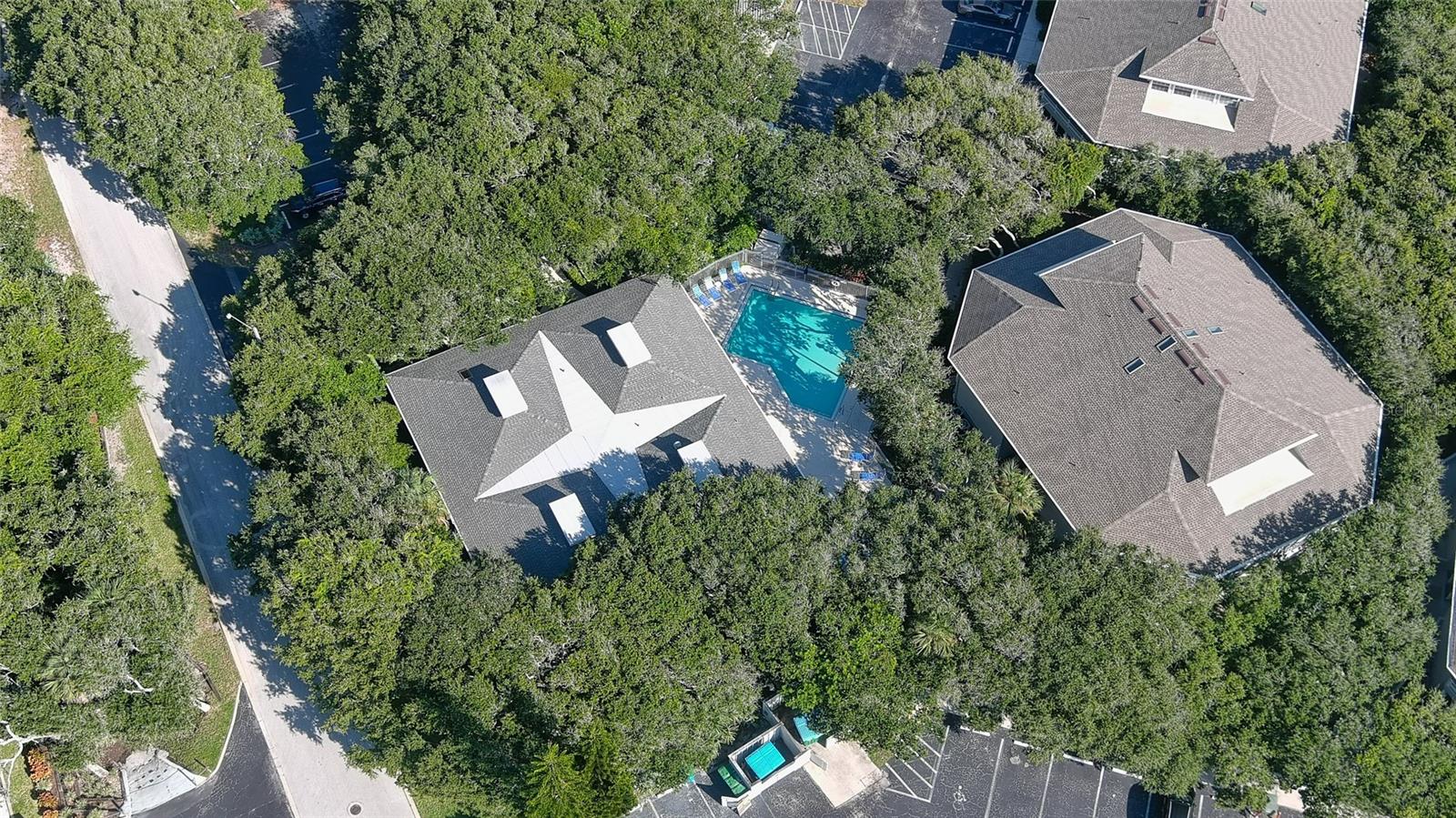 Image 31 of 41 For 4287 Sea Mist Drive