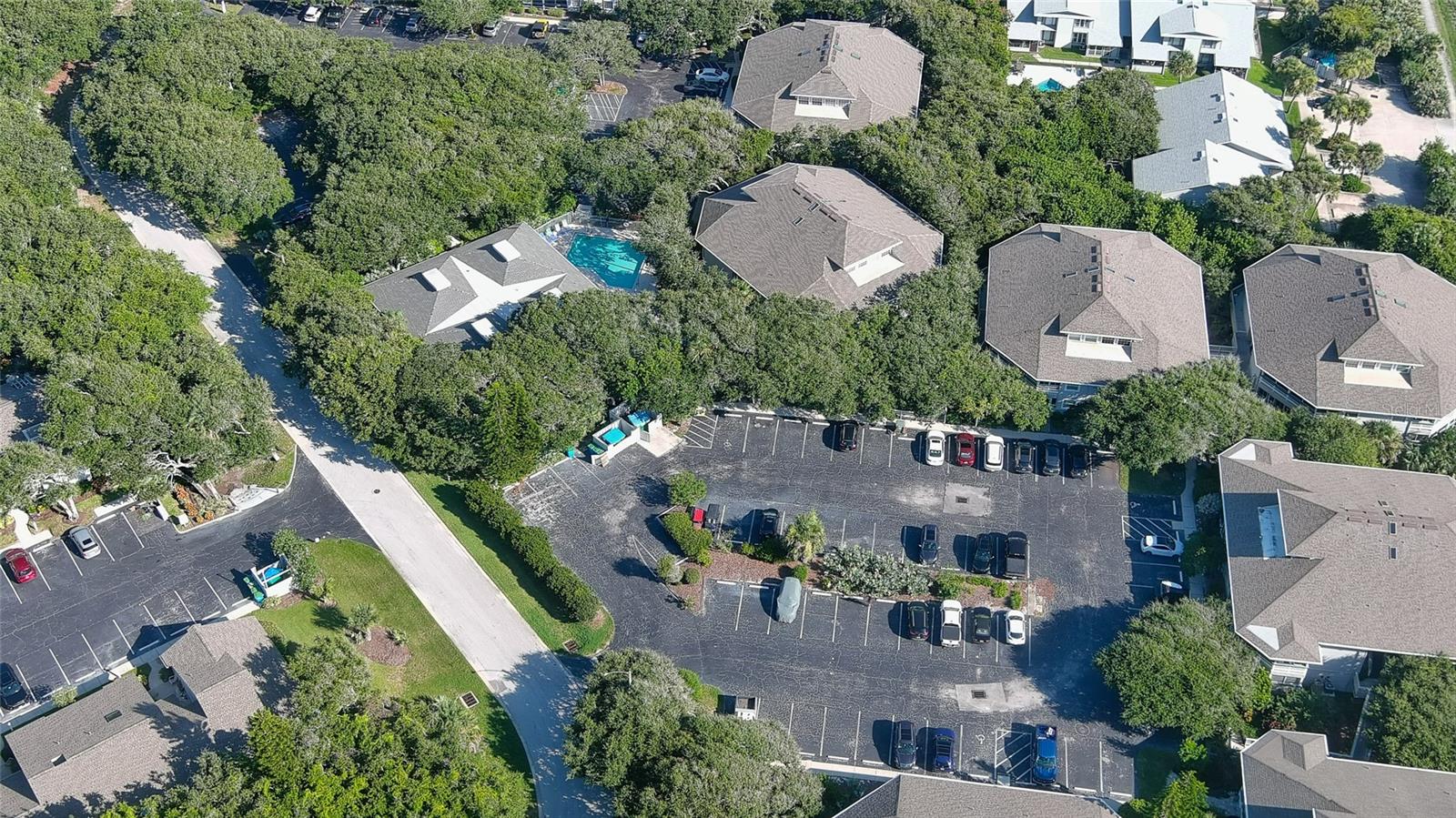 Image 32 of 41 For 4287 Sea Mist Drive