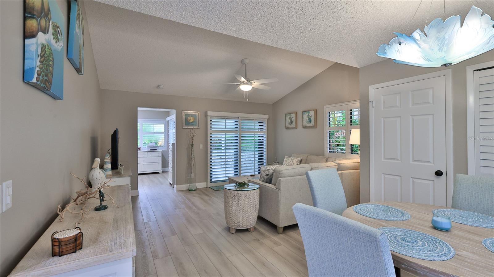 Image 4 of 41 For 4287 Sea Mist Drive