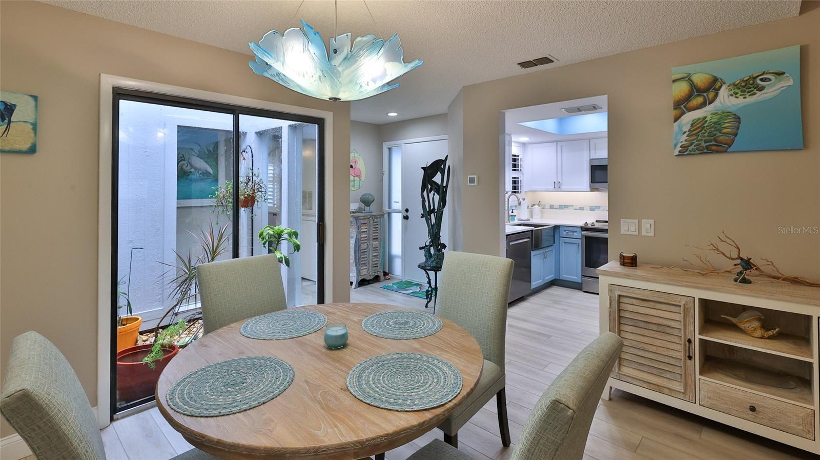 Image 5 of 41 For 4287 Sea Mist Drive