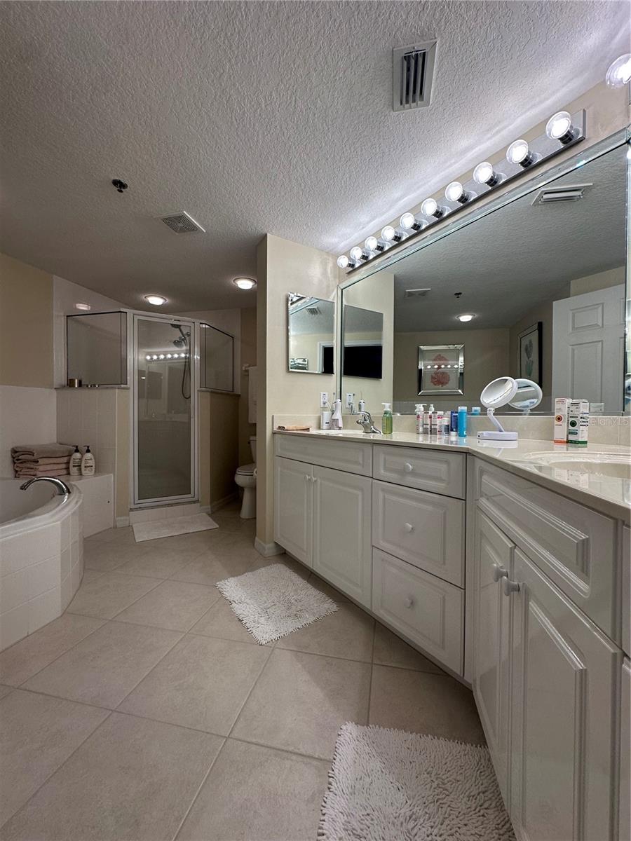 Image 18 of 40 For 5300 Atlantic Avenue 8-206