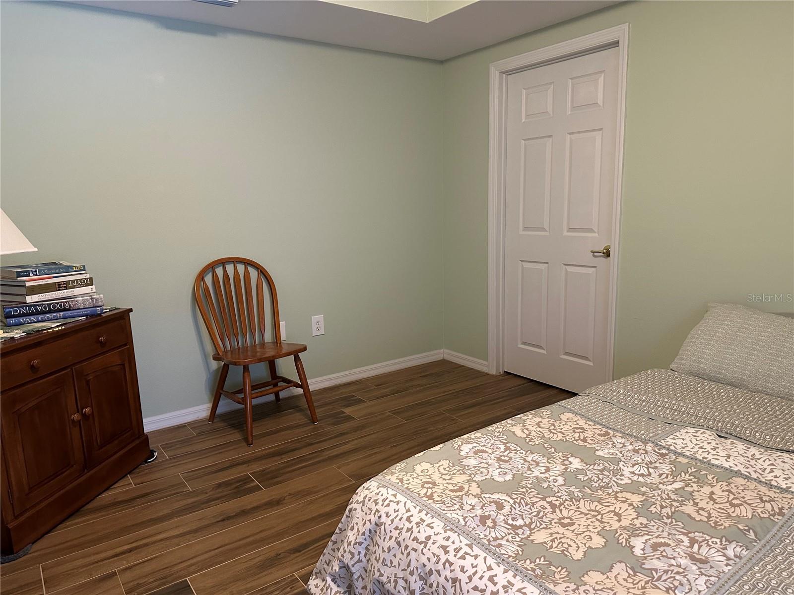 Image 19 of 40 For 5300 Atlantic Avenue 8-206