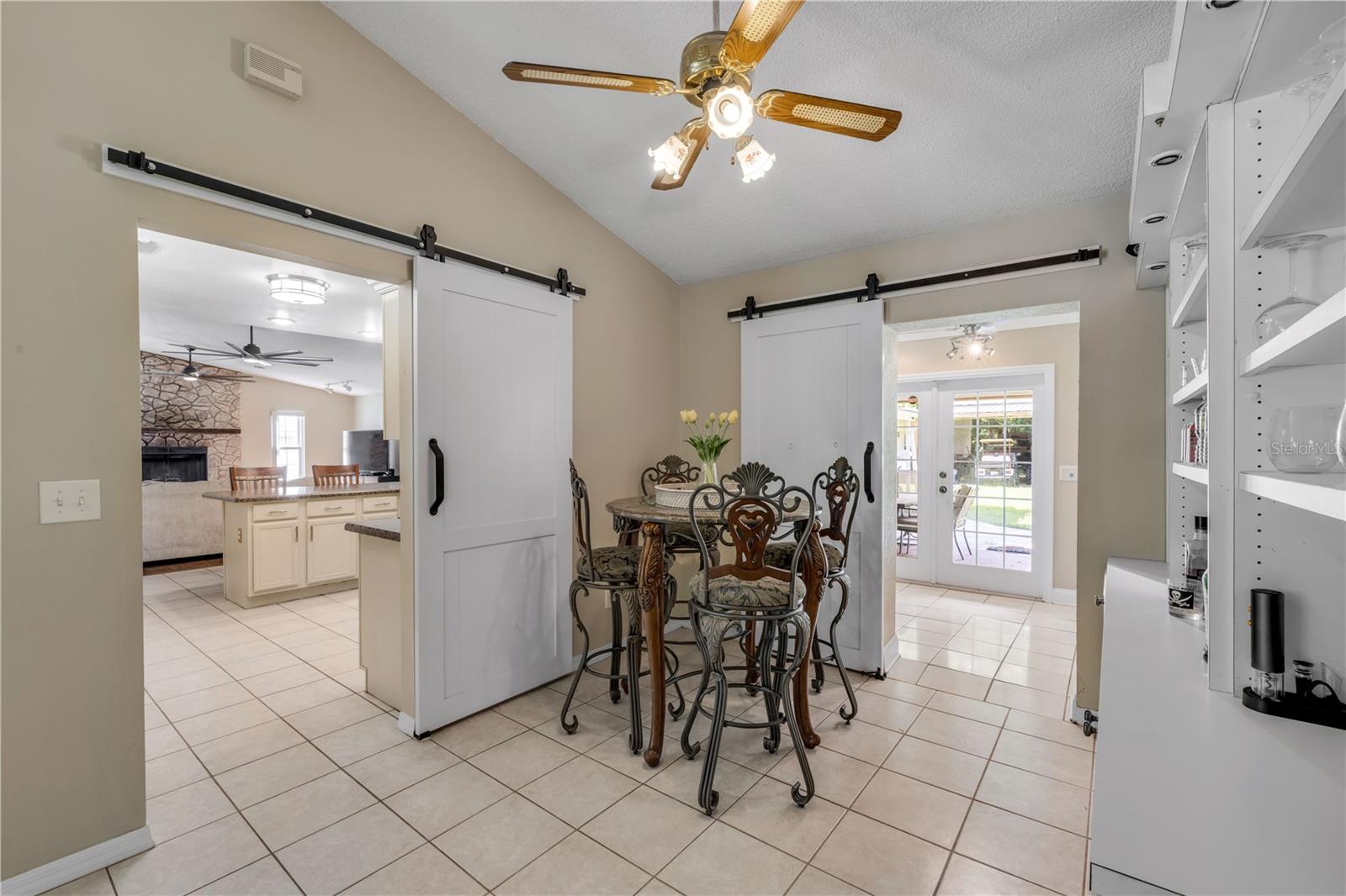 Image 24 of 92 For 3080 Ragis Road