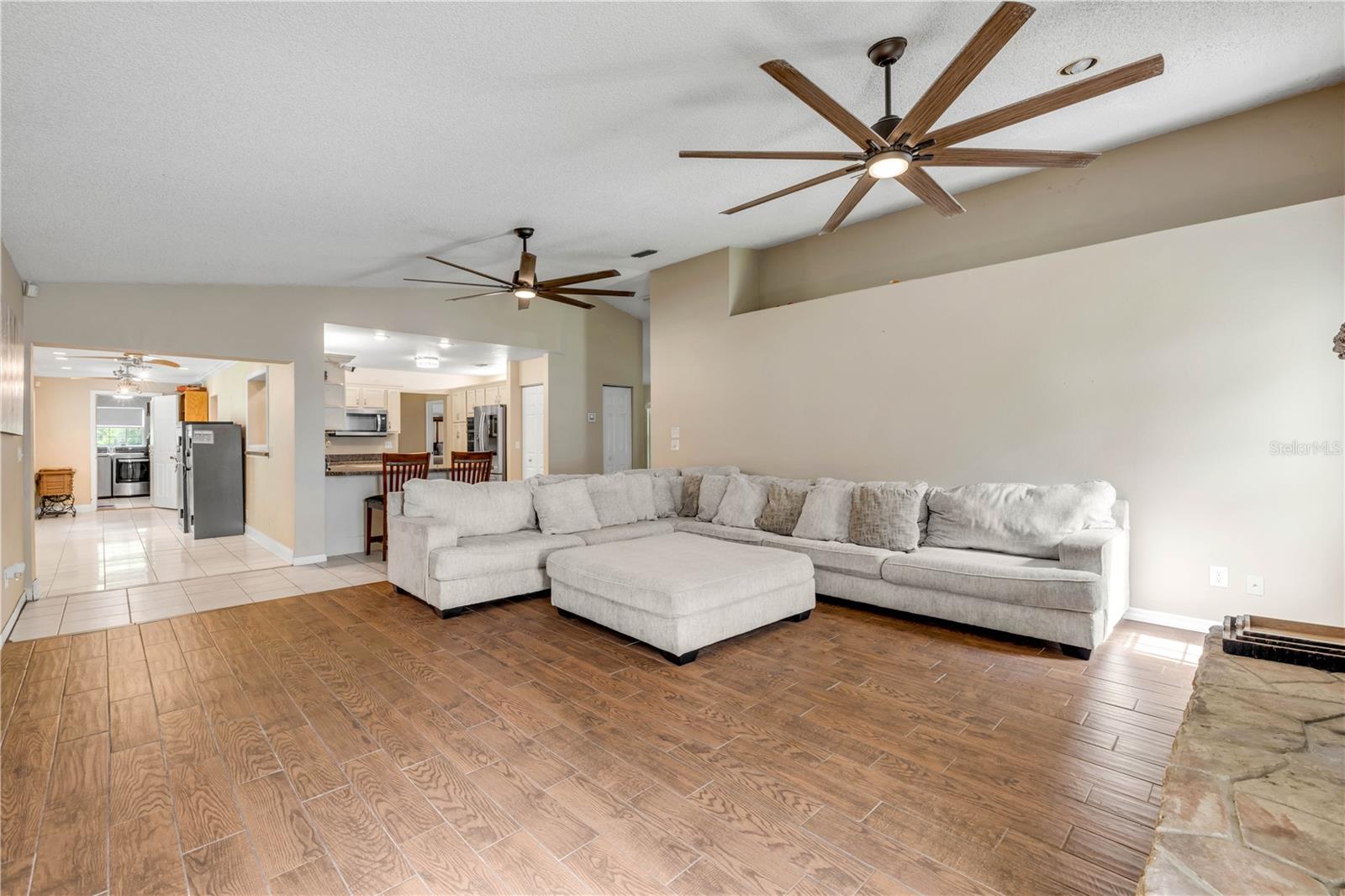 Image 29 of 92 For 3080 Ragis Road