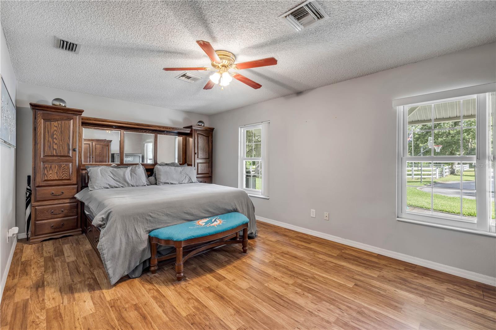 Image 36 of 92 For 3080 Ragis Road
