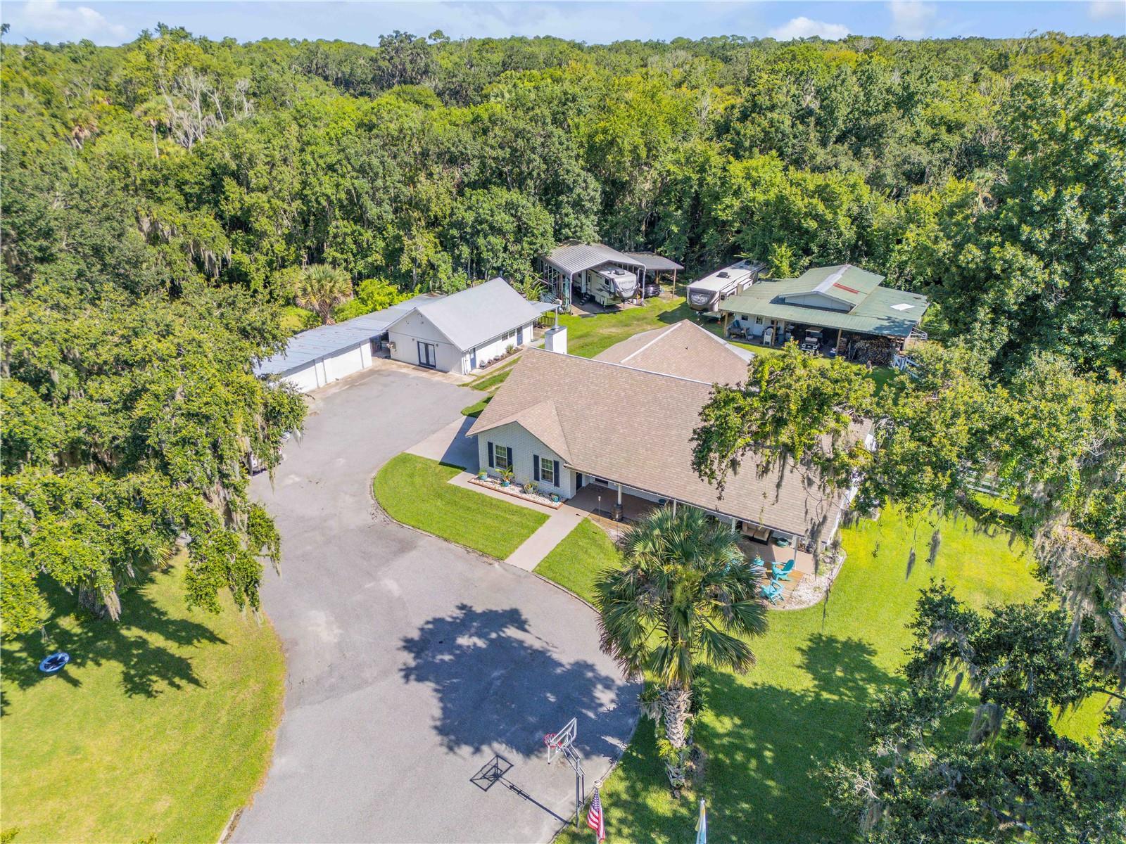 Image 4 of 92 For 3080 Ragis Road