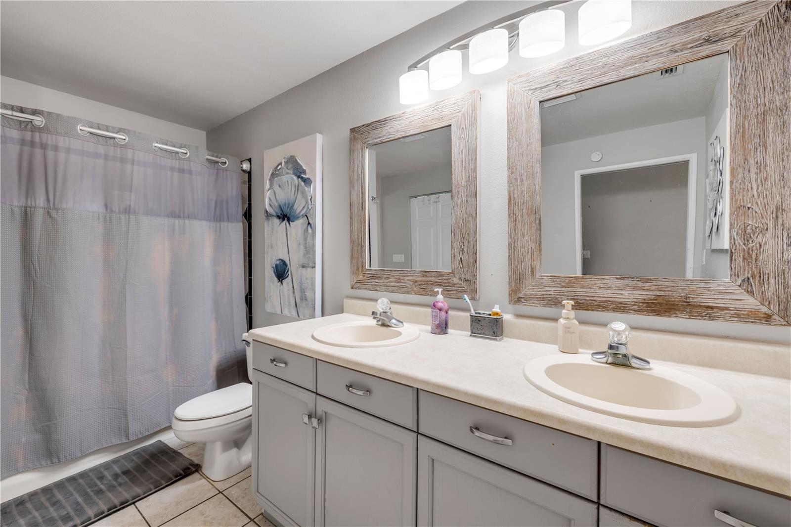 Image 40 of 92 For 3080 Ragis Road