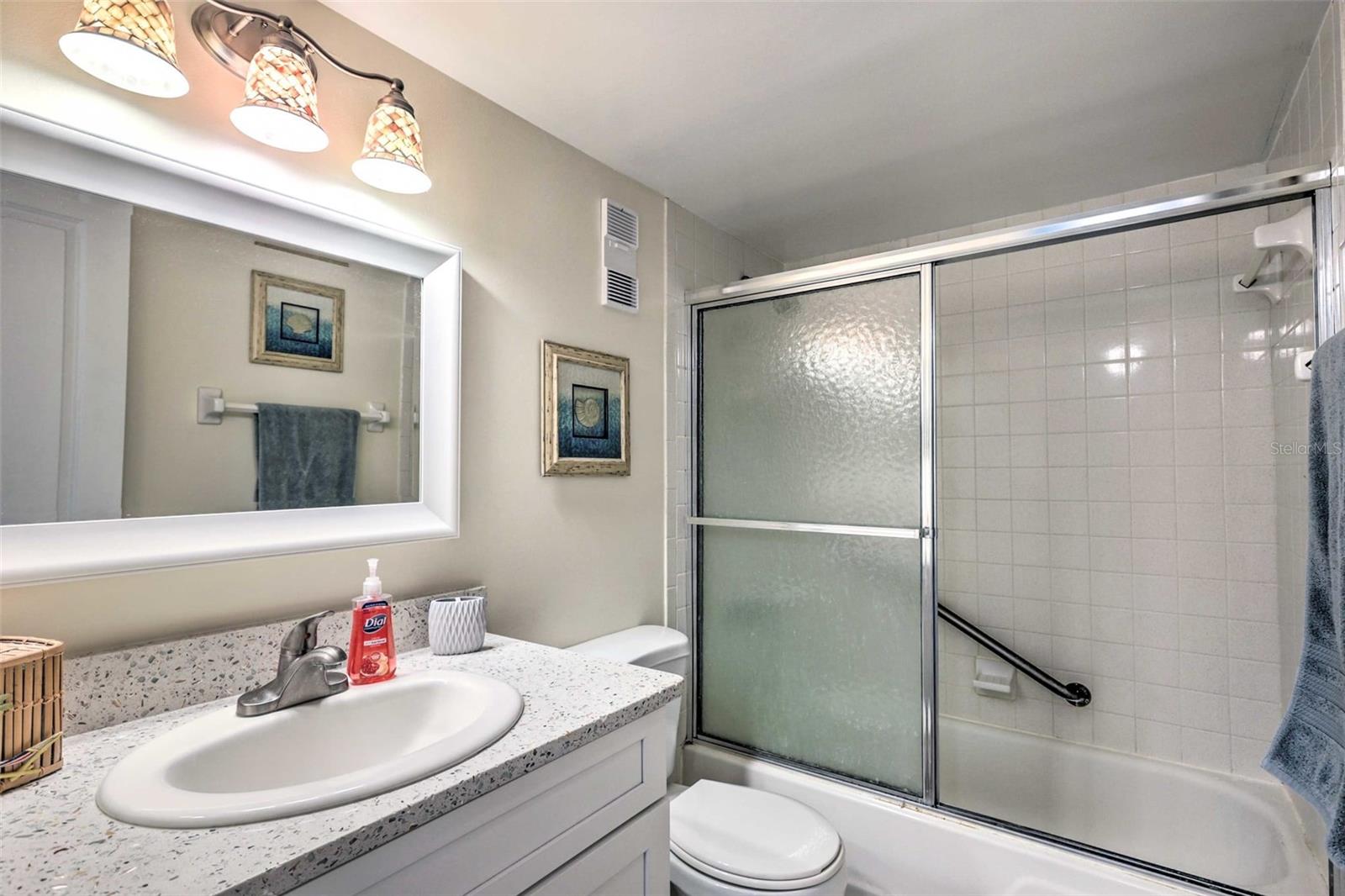 Image 17 of 28 For 3801 S Atlantic Avenue 316