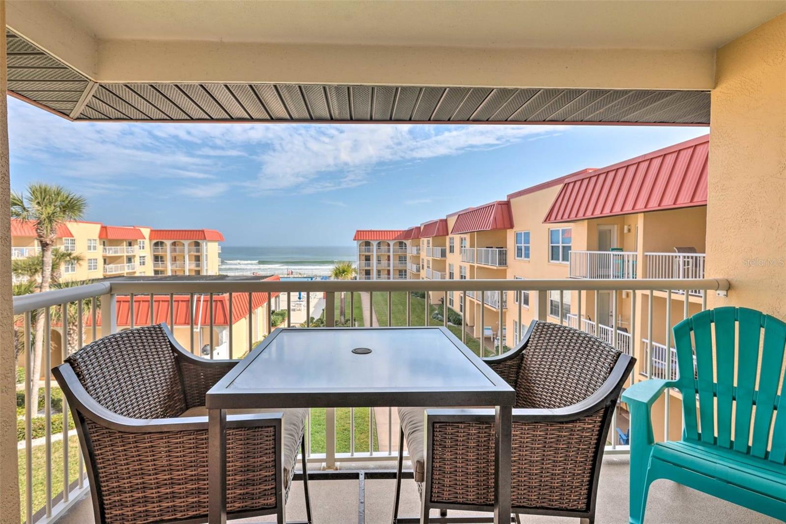 Image 4 of 28 For 3801 S Atlantic Avenue 316