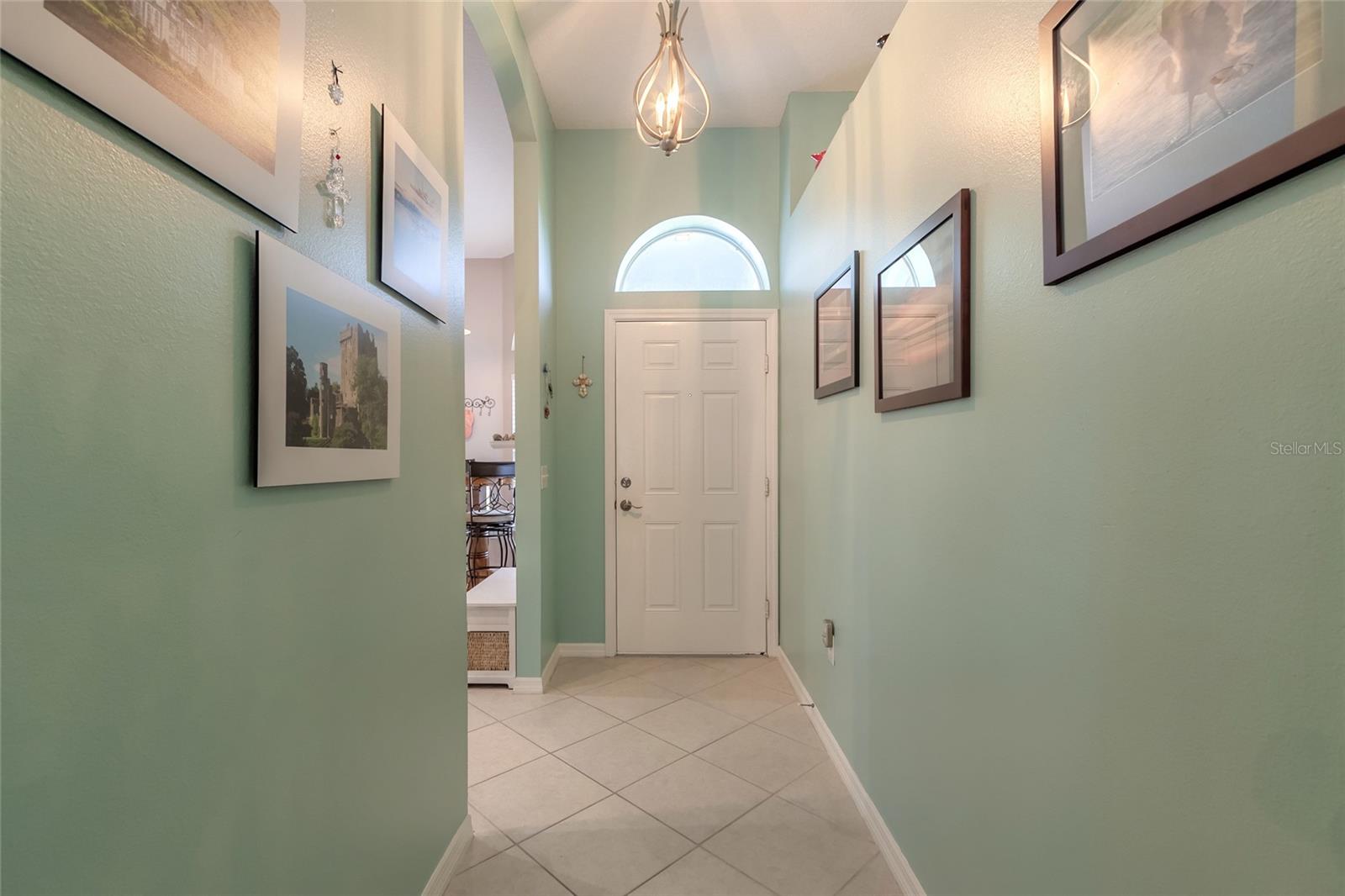 Image 22 of 44 For 704 Coral Trace Boulevard
