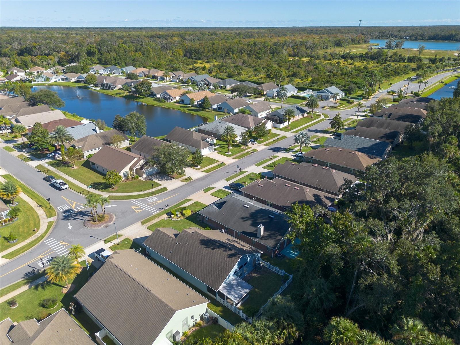 Image 40 of 44 For 704 Coral Trace Boulevard