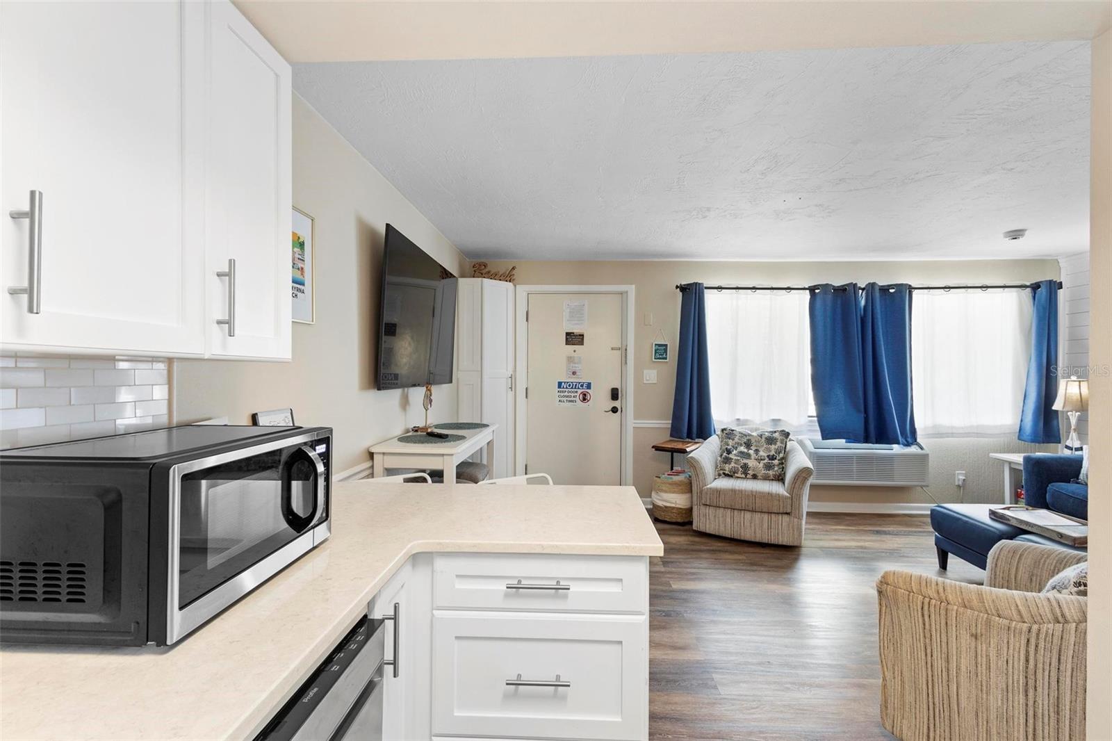 Image 10 of 28 For 3509 Atlantic Avenue 308