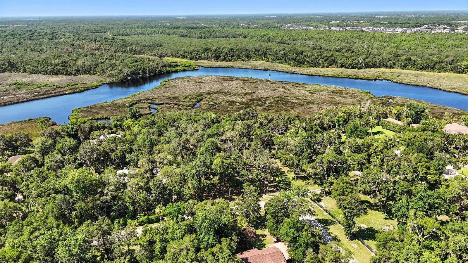 Image 5 of 10 For 702 Overlook Trail