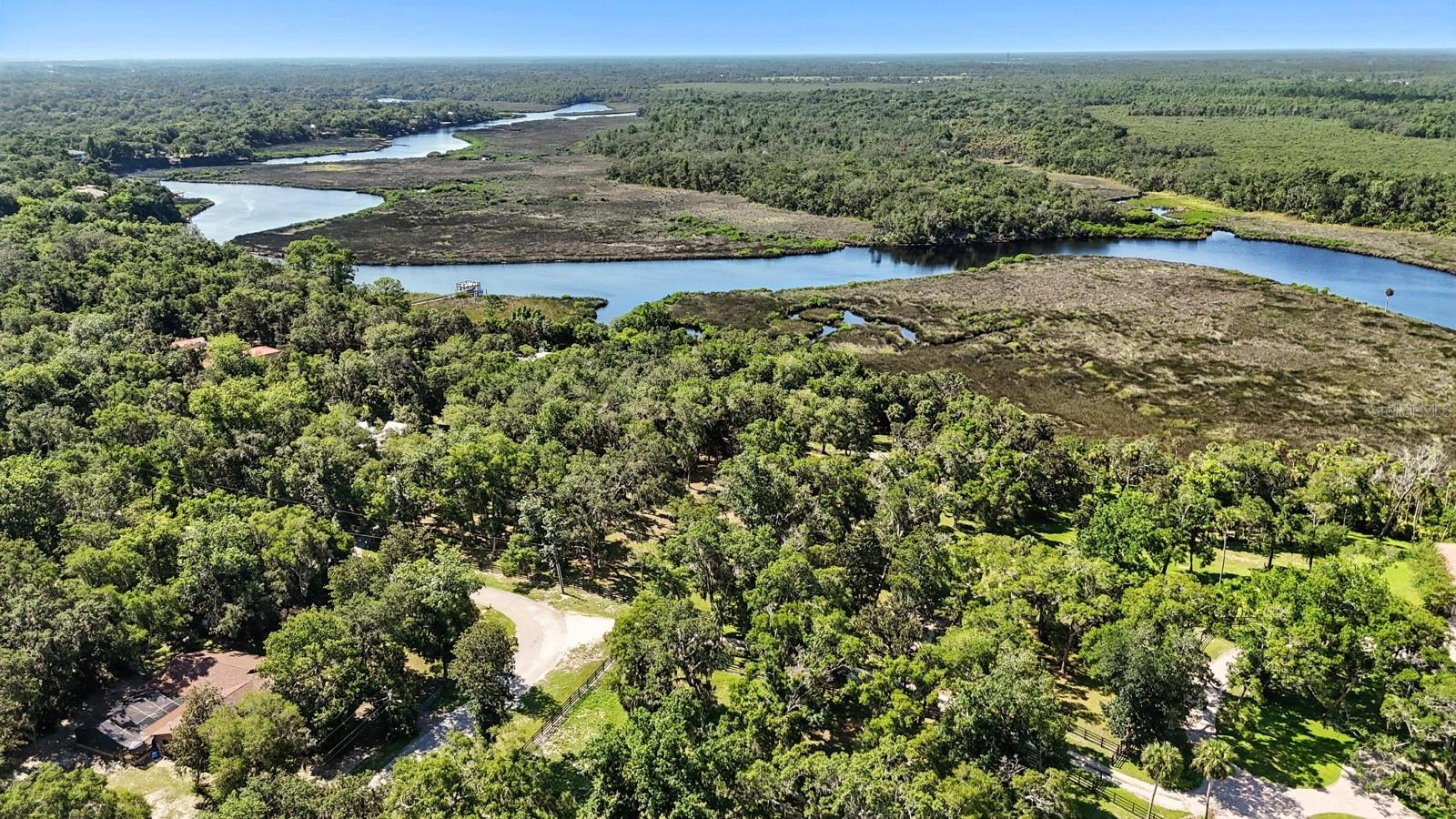 Image 7 of 10 For 702 Overlook Trail