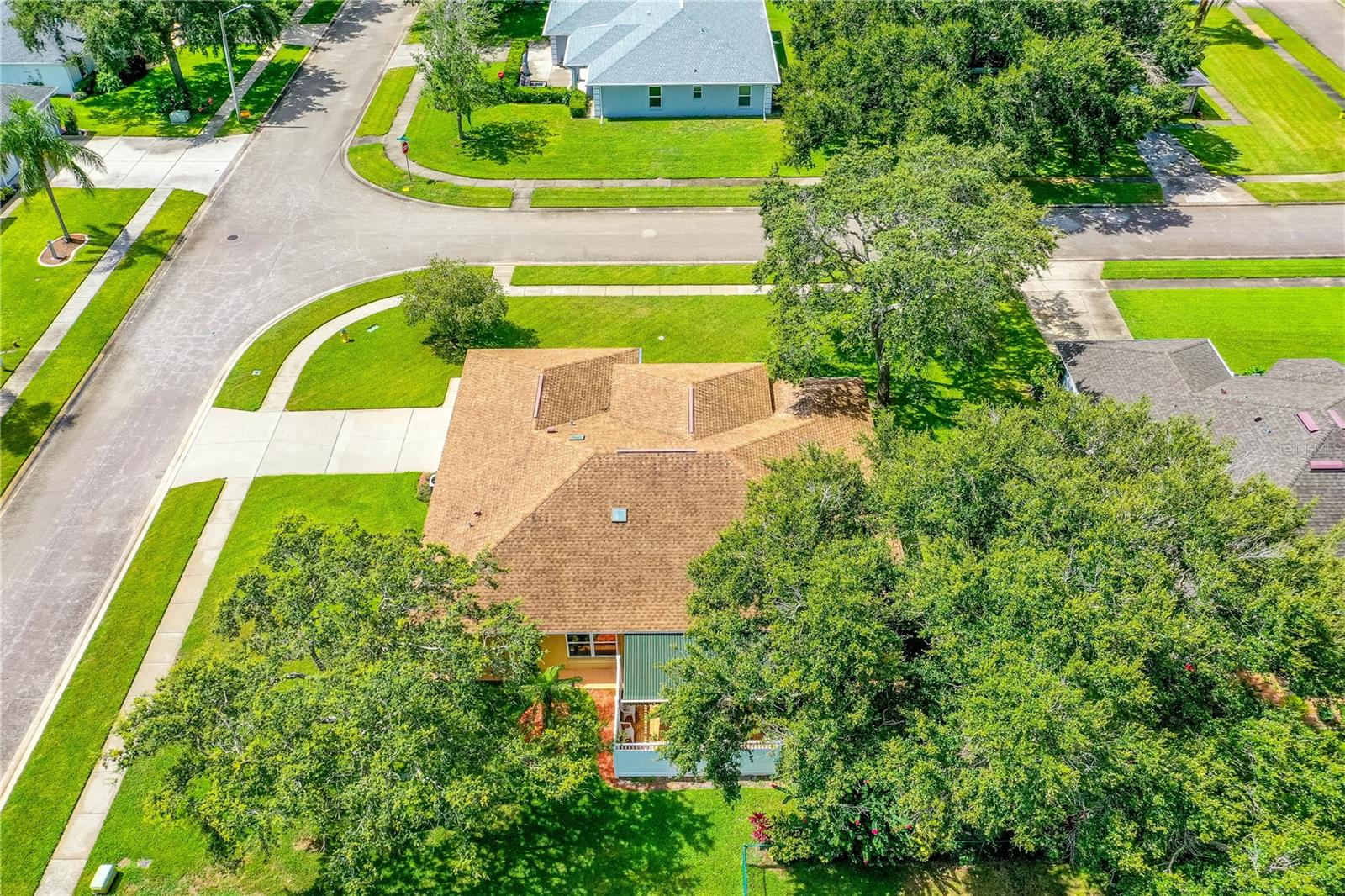 Image 41 of 46 For 993 Appleview Way