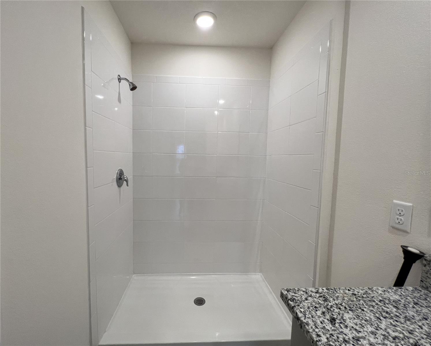 Image 11 of 26 For 44 Bella Lago Circle