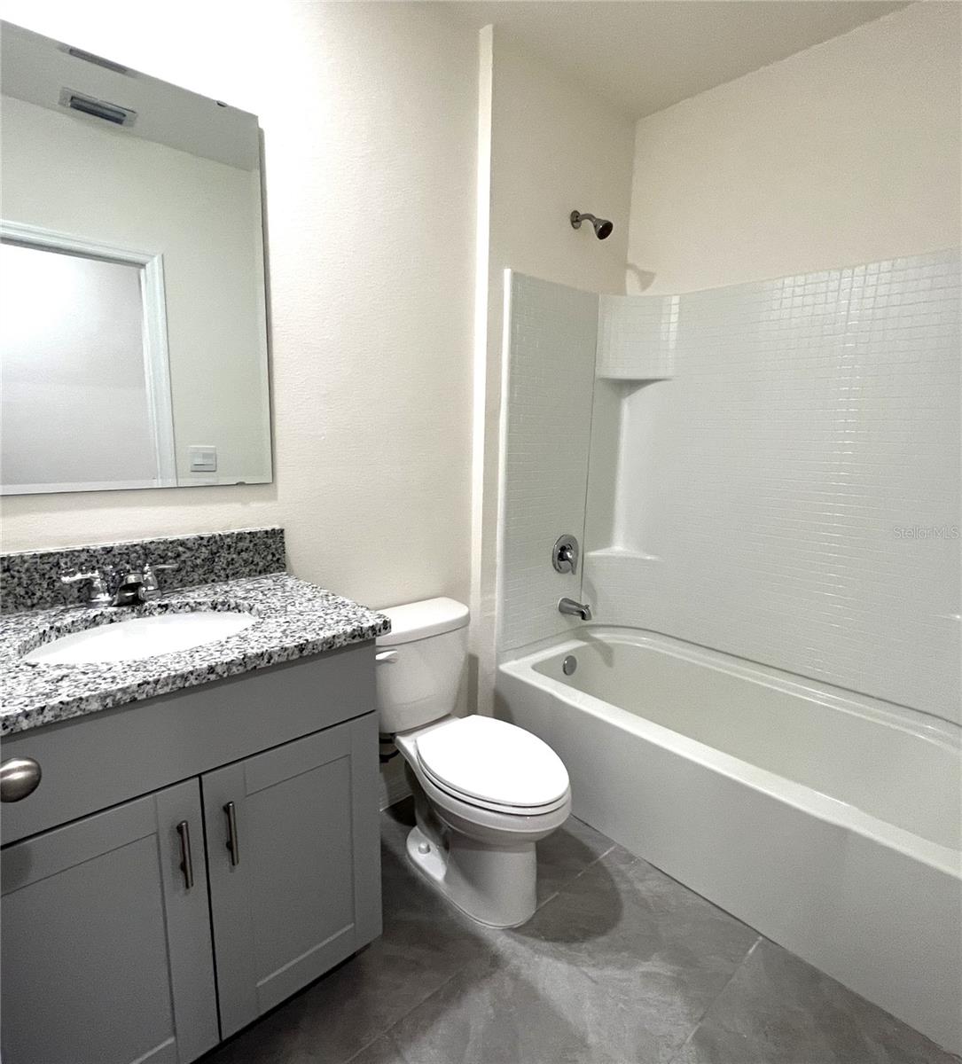 Image 15 of 26 For 44 Bella Lago Circle