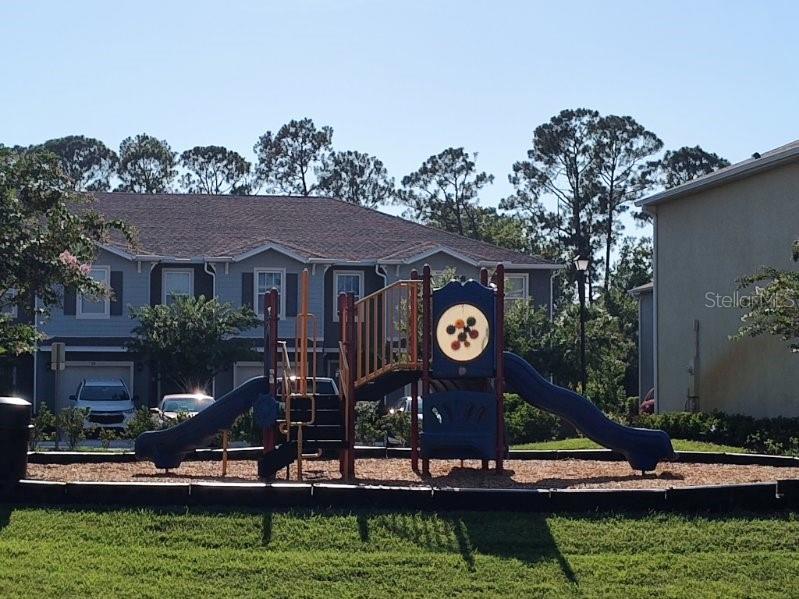 Image 22 of 26 For 44 Bella Lago Circle