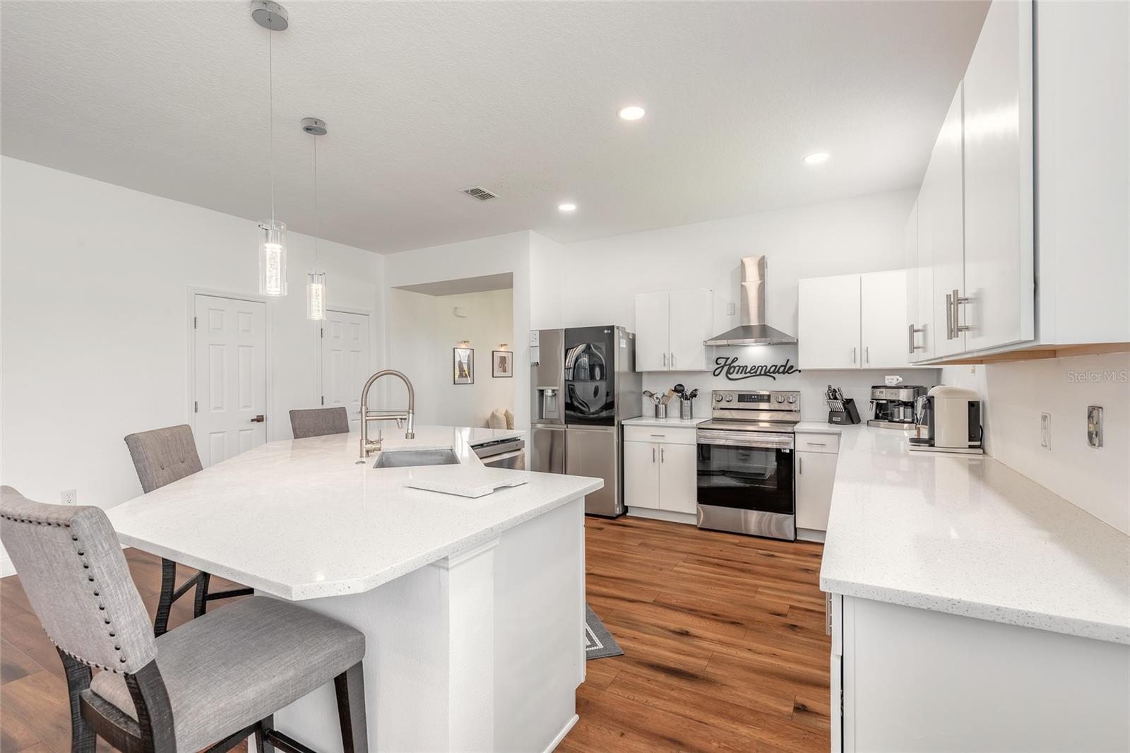 Image 22 of 48 For 3532 Harlequin Drive