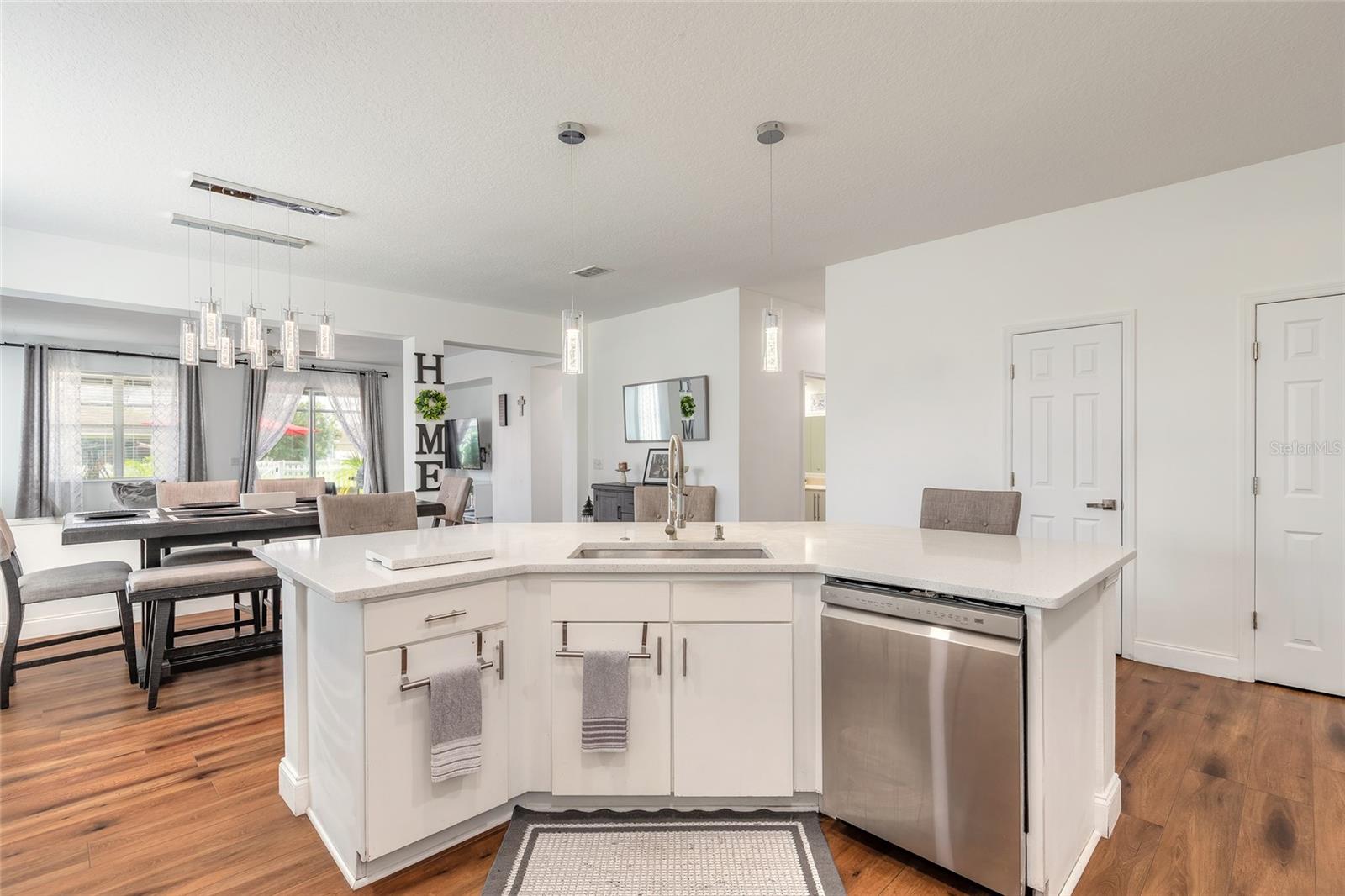 Image 25 of 48 For 3532 Harlequin Drive