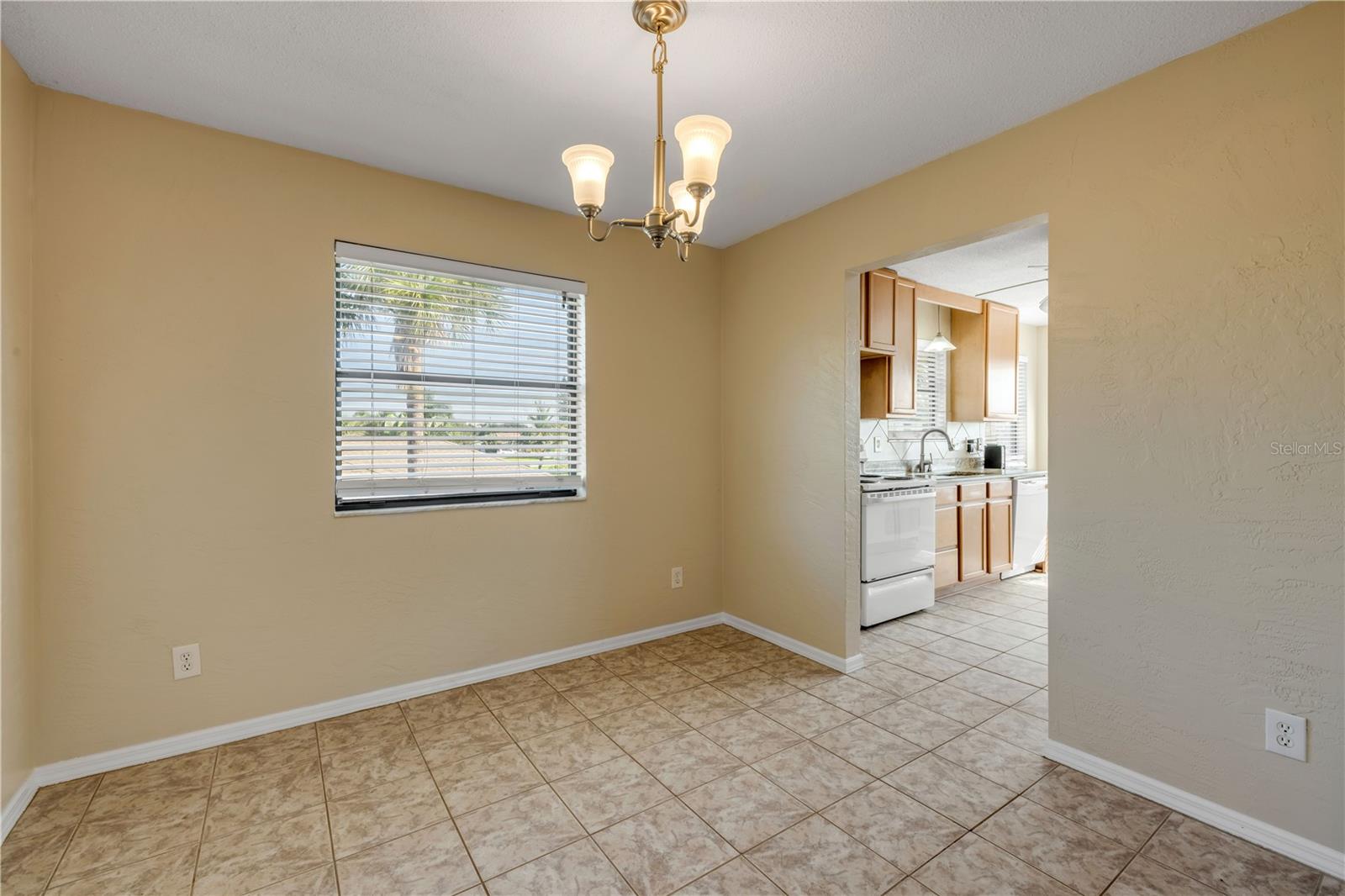 Image 11 of 38 For 4636 Katy Drive