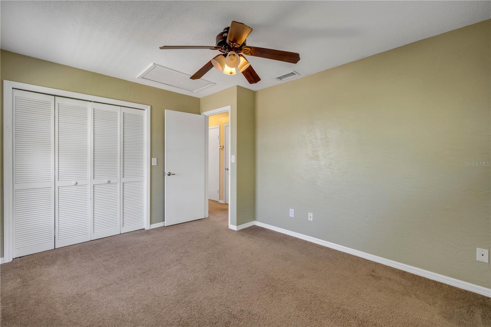 Image 22 of 38 For 4636 Katy Drive