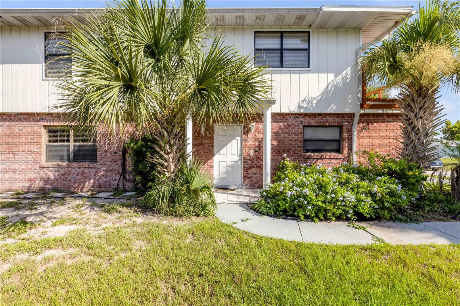 Image 23 of 38 For 4636 Katy Drive